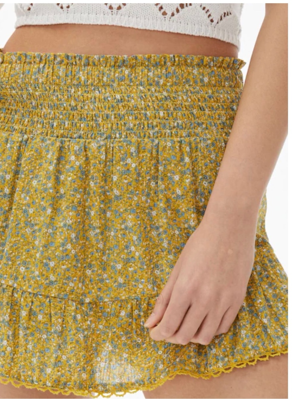 AEROPOSTALE | Yellow Floral Print Smocked Ruffled Lined Summer Skort Medium